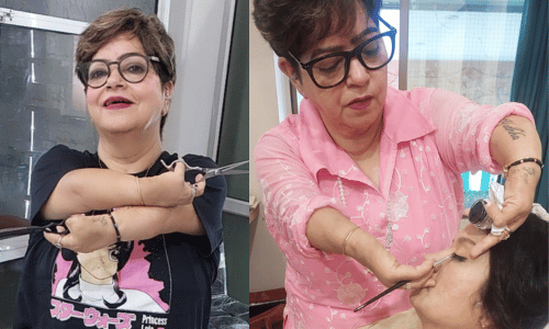 Babli Gambhir, Indian makeup artist and esthetician, working with cosmetics.